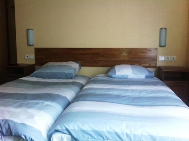 Résidence Molière Hôtel Paris Montrouge Habitación foto