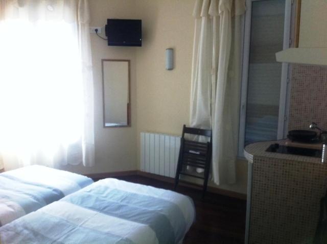 Résidence Molière Hôtel Paris Montrouge Habitación foto